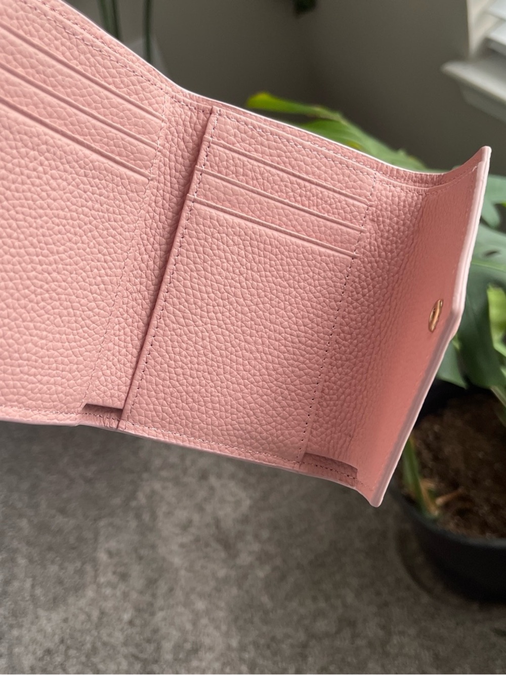 Compact Pink Trifold Leather Wallet - Women's Card Organizer